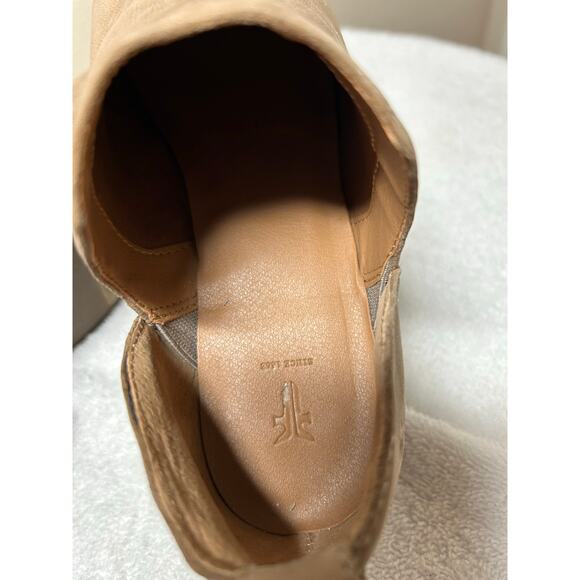 Frye Rowen Shooties Slip On Nubuck Leather Ankle Boots - Picture 9 of 10